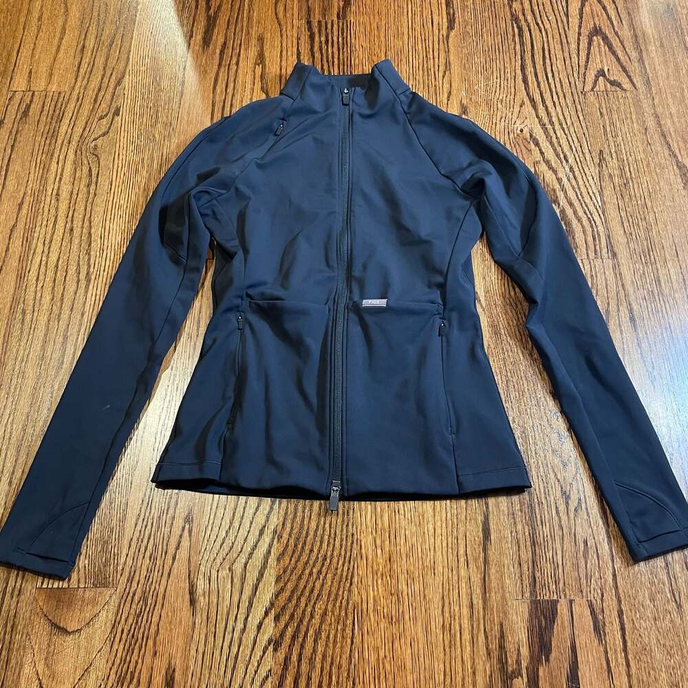 FIGS Women's On-Shift ContourKnit Scrub Jacket Black XS